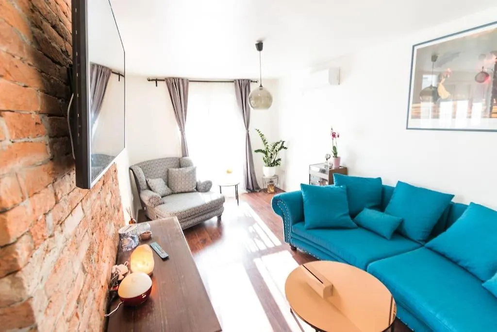 Mariola Apartment ザダル